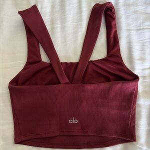 Small Alo crop top